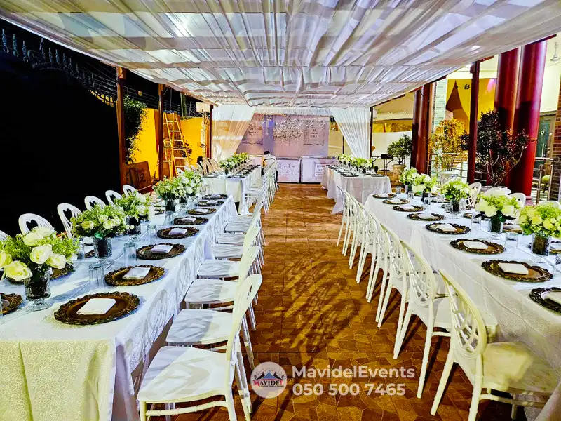 Elegant reception setup